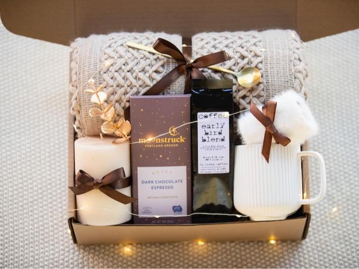 Christmas Gift Box, Winter Care Package For Women Hygge Gift Box Warm Cozy Gift Winter Gift Basket Sending Hugs Gift Box Women Winter Gifts Cozy Care Package