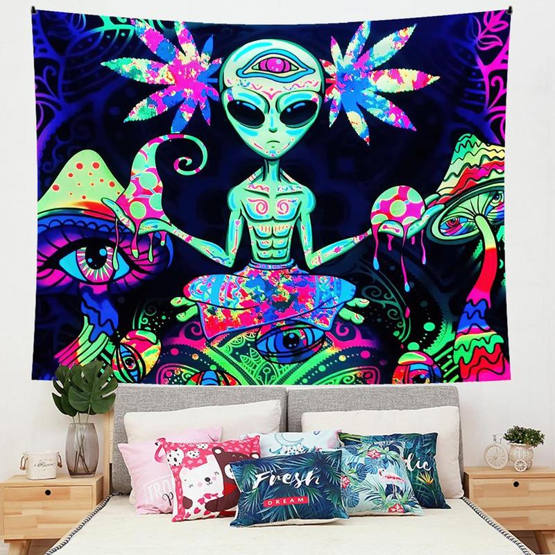 Alien & Mushroom Pattern Tapestry, Black Light Tapestry, Wall Hanging Blanket, Decorative Hanging Blanket for Home Living Room Bedroom