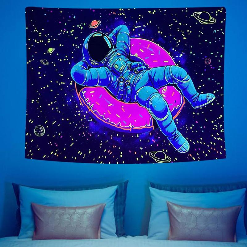 Astronaut Pattern Wall Tapestry for Room Decor, 1 Count Fluorescent Wall Hanging Tapestry, Fall Decorative Tapestry for Home Living Room Bedroom, Tapestry Wall Decor, Home Decor, Bedroom Decor for Christmas Gift