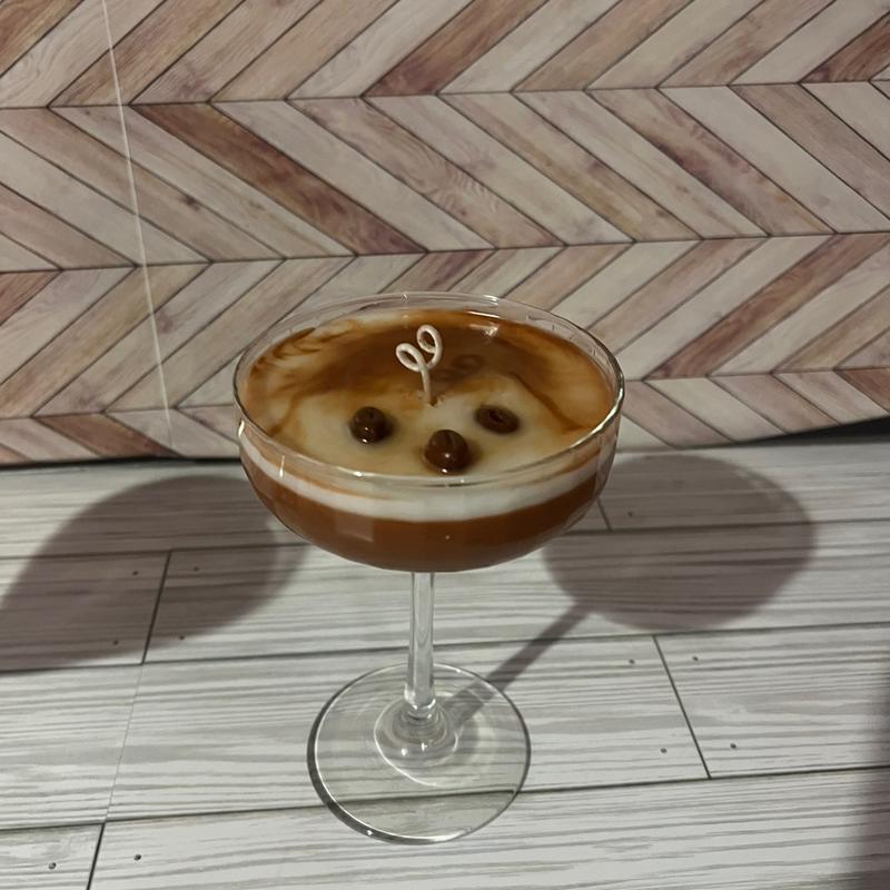 Espresso martini candle