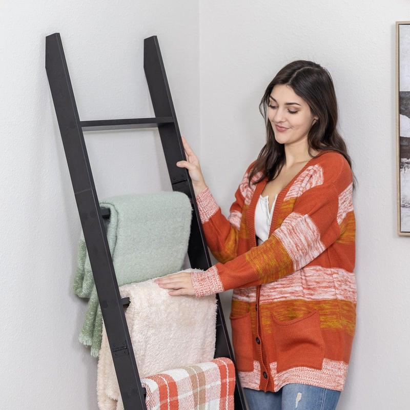 6-Foot Wall Leaning Blanket Ladder