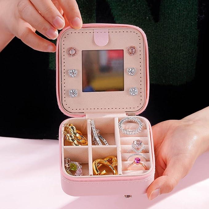 Portable Jewelry Box with Mirror for Gift, Summer Stylish Sequin Decorated Letter Pattern Jewelry Organizer, Cute Zipper Jewelry Storage Box for Women and Girls As Gift