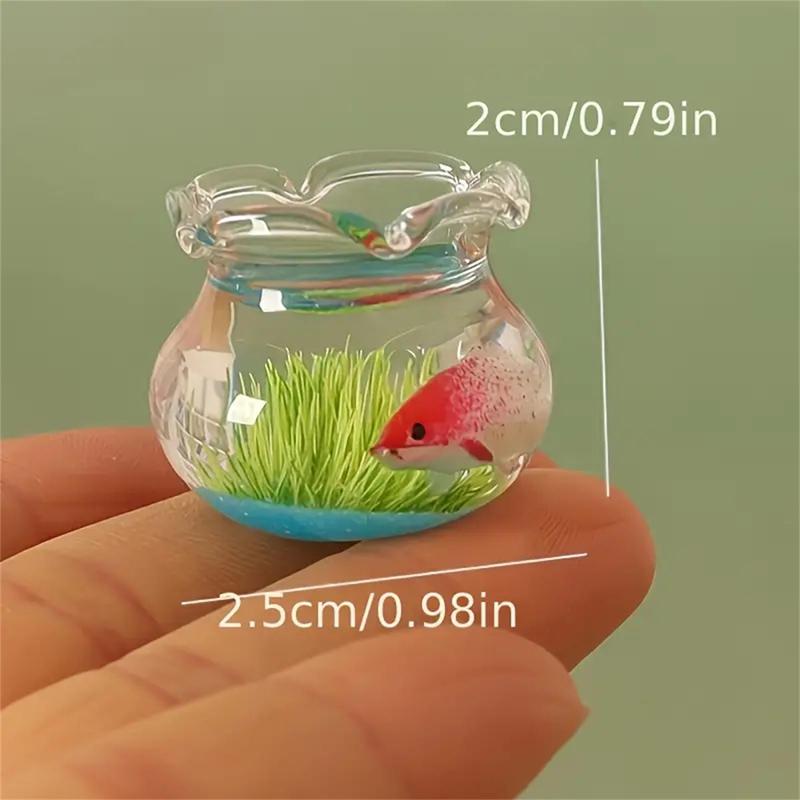 Random Color Mini Glass Fish Bowl, 1 Count Lovely Mini Fish Bowl, Desktop Decoration for Living Room Bedroom Office Home Dormitory Car