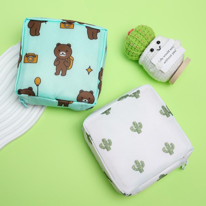 Travel-Friendly Sanitary Pad Organizer Bag - Cute Cartoon Print, Durable Polyester with Zipper