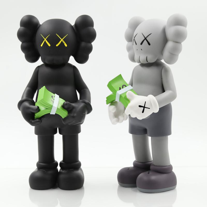 KAWS Violent Bear Sculptures Home Decor Model Figures Artwork, Home Desktop Ornaments, Creative Gifts, Ornaments That Bring Good Luck and Wealth Sculpture Decoration1 animal figurine